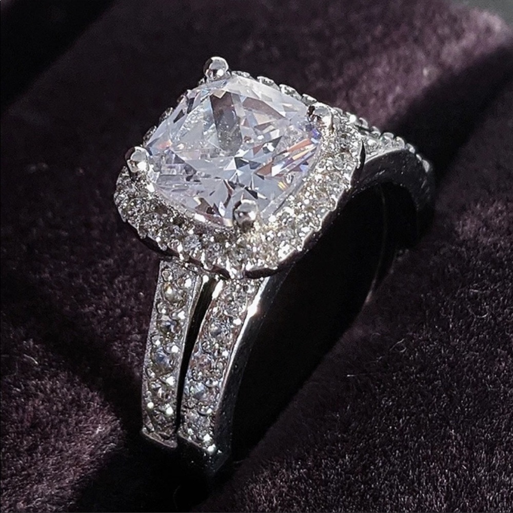 NEW 925 STERLING SILVER DIAMOND RING - Picture 4 of 6